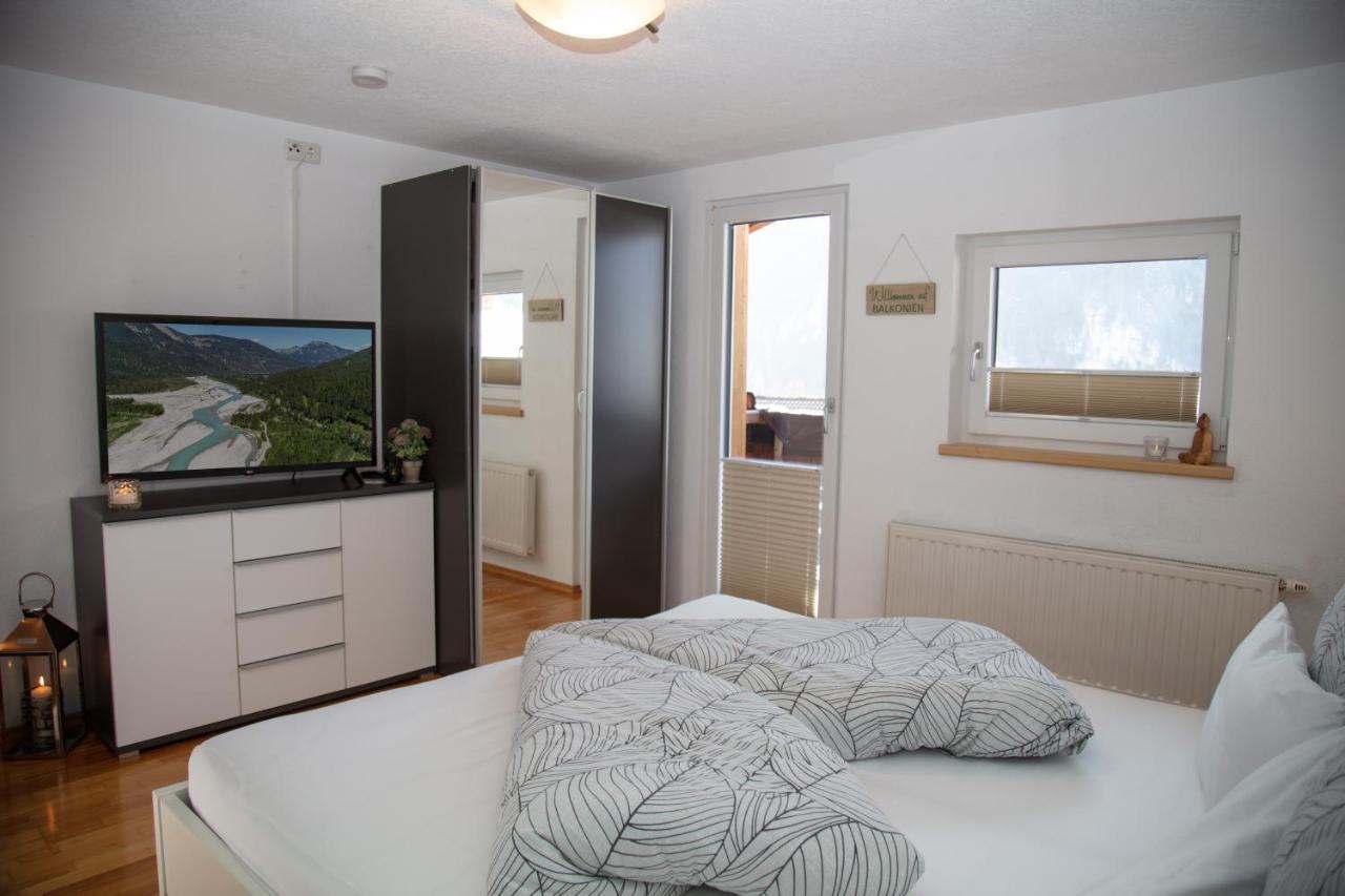 Ferienhaus Hochvogel Hinterhornbach Exteriör bild