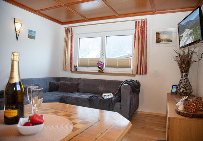 Ferienhaus Hochvogel Hinterhornbach Exteriör bild